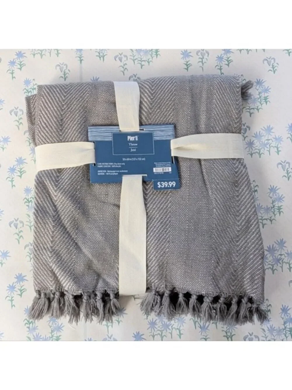 Pier 1 Gray Chevron Throw Blanket NEW Fringe 50x60 Woven Acrylic Gift Classic